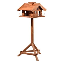 Vogelfutterhaus Almhütte Mit Liebevollen Details, Inkl. Ständer, FSC®, Ca. 56 X 46 X 35,5 Cm -LECHUZA Verkaufs-Shop 0910101340 Vogelfutterhaus Almhuette inkl Staender FSC ca56x46x35 5cm 2 55392