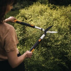 Fiskars SmartFit Teleskop Heckenschere 10 Fiskars SmartFit Teleskop Heckenschere -LECHUZA Verkaufs-Shop 0920300643 SmartFit Teleskop Heckenschere HS86 5 107022