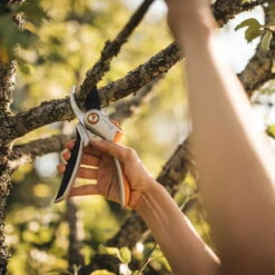 Fiskars Bypass Gartenschere P531 Smartfit -LECHUZA Verkaufs-Shop 0920300709 Plus Metall Bypass Gartenschere P531 Smartfit 2 115514