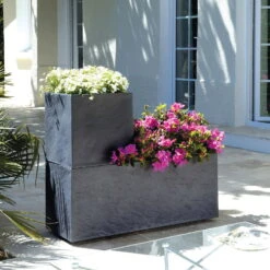 Pflanztrog 'Volcania Dado', Anthrazit, L 39,5 X B 39,5 X H 43,5 Cm -LECHUZA Verkaufs-Shop 3230101084 Pflanztrog Volcania Dado anthrazit 39x39xH43cm 31Ltr2 75429